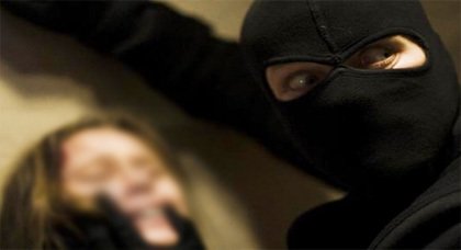 خطييير.. من أجل ابتزاز الزوج إمرأة تقوم بالتبليغ عن جريمة خيالية (تفاصيل خطيرة)