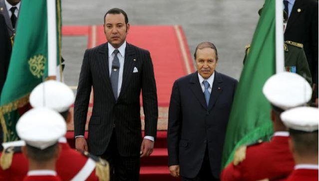 الملك محمد السادس يهنئ الجزائريين بـ”عيد الثورة”