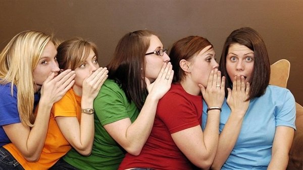 دراسة بريطانية حديثة : المرأة لا تستطيع الإحتفاظ بالسرّ لأكثر من 47 ساعة !