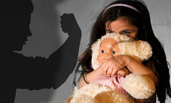 الداخلة .. أب يعنف ابنته ذات التسع سنوات حثى الموت