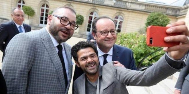 الدبوز: الملك يملك روح الدعابة وقد أضحكني ببعض النكات