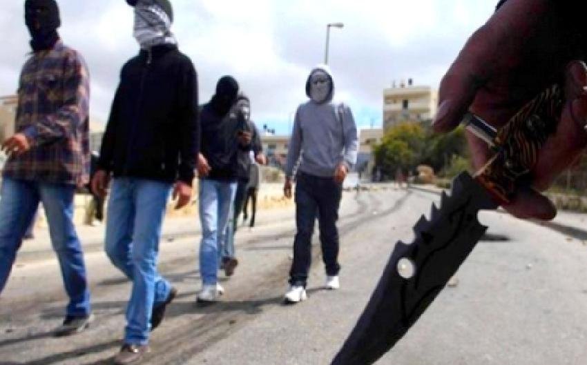 العيون: خطييير…. حي المسيرة يعيش تحت رحمة عصابة إجرامية روعت الساكنة،التفاااصيييل