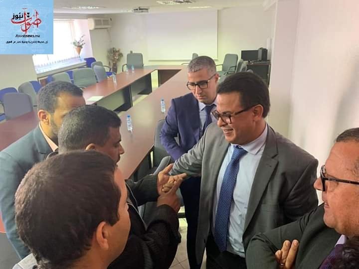 حسي مسي..هاااالمسؤول الحكومي لي جا البارح لمدينة العيون،التفاااصيييل