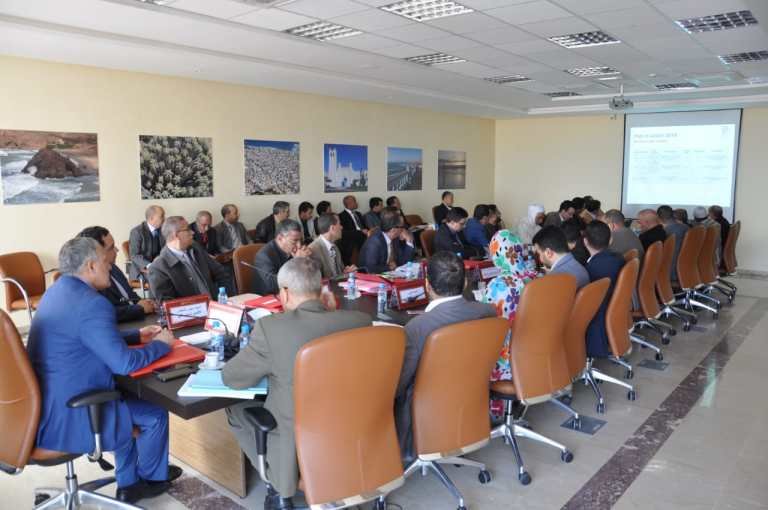 سيدي إفني..عامل الإقليم يترأس اجتماعا موسعا بشأن تتبع إنجاز المشاريع المندرجة ضمن الاتفاقيات الخاصة بعقد برنامج التنمية المندمجة لجهة كلميم واد نون،التفاااصيييل