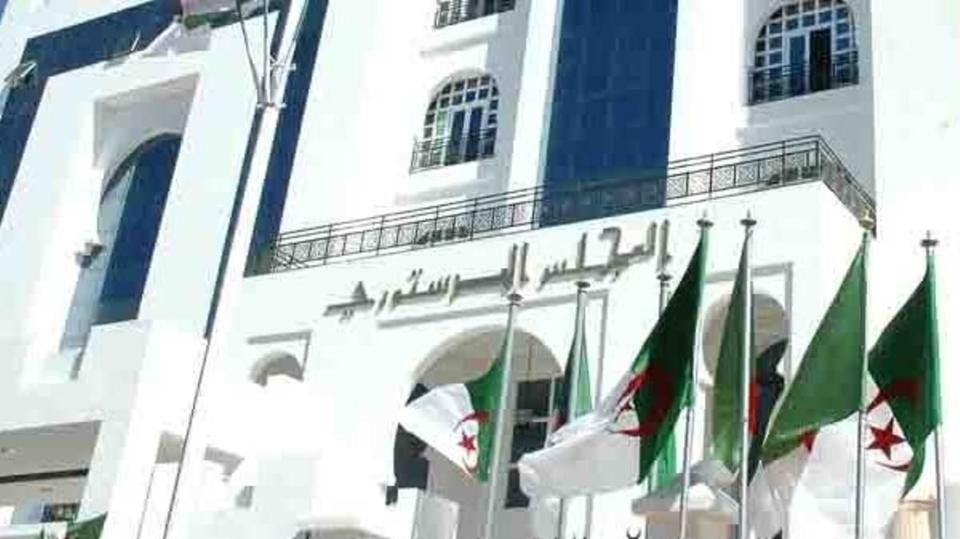 المجلس الدستوري الجزائري .. الجزائر بدون رئيس