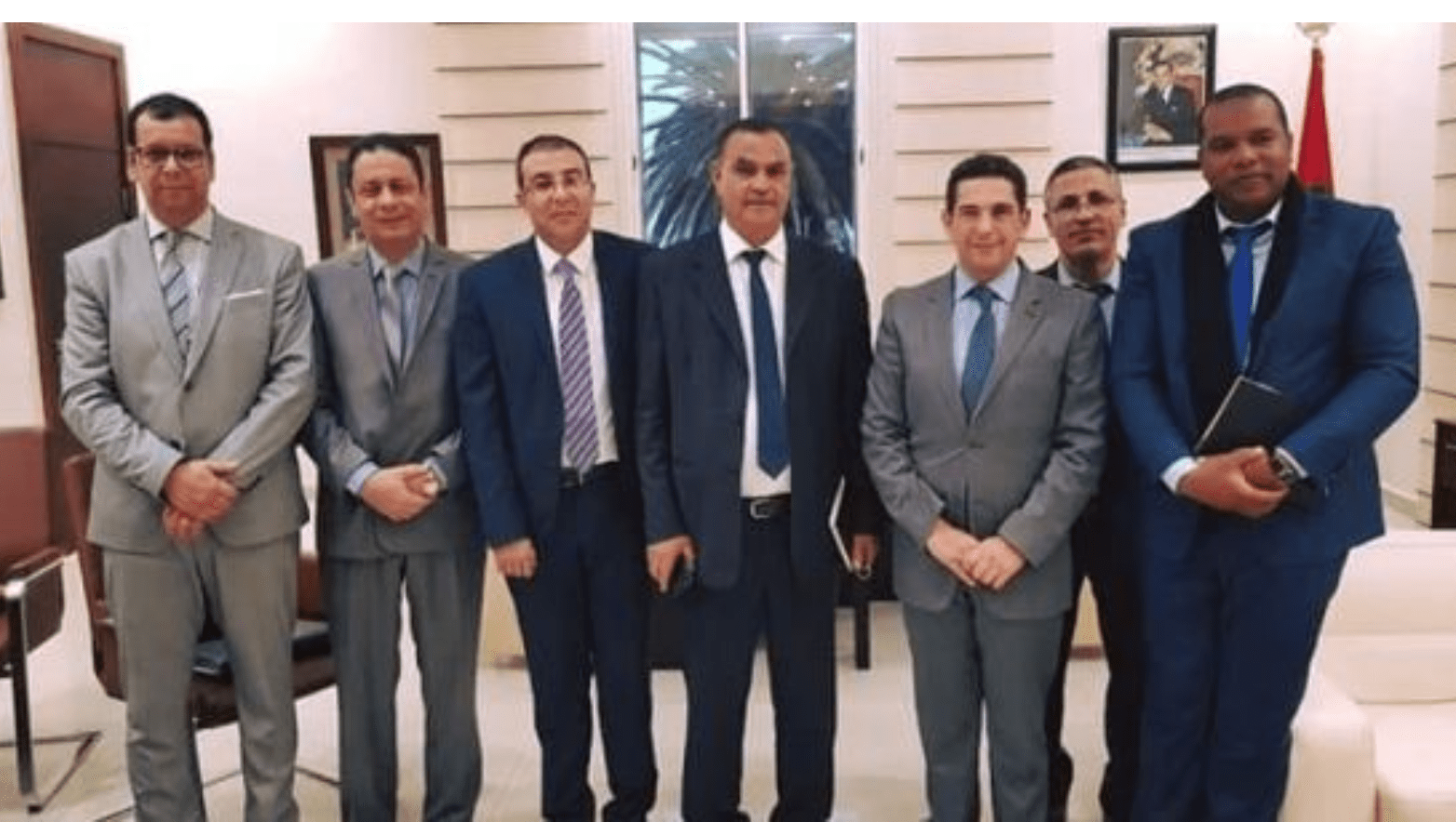 أمزازي يتعهد بإيقاف مسطرة الطرد في حق الأساتذة المتعاقدين مقابل تعليق الإضراب