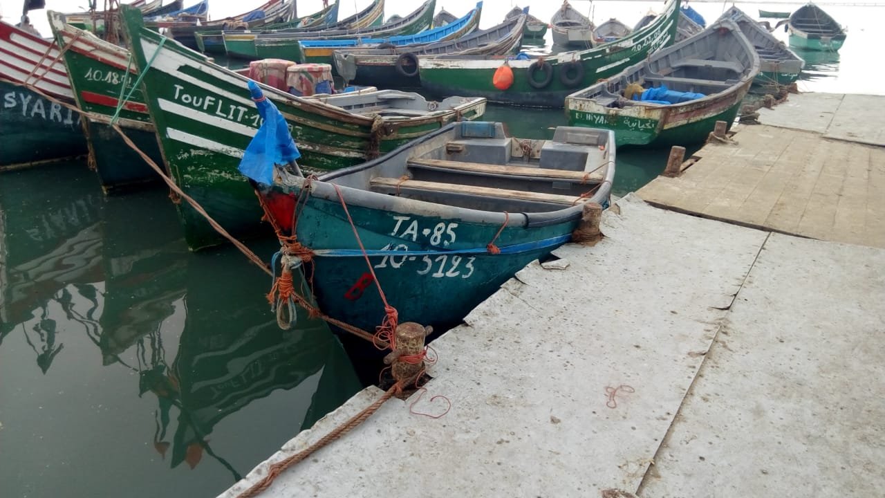 أمن المرسى يوقف شابا سرق قارب للصيد التقليدي لإستعماله في عملية الحريك