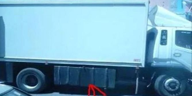 توقيف شاحنة محملة بقطع غيار الأجهزة الإلكترونية قادمة من بوجدور،التفاااصييل