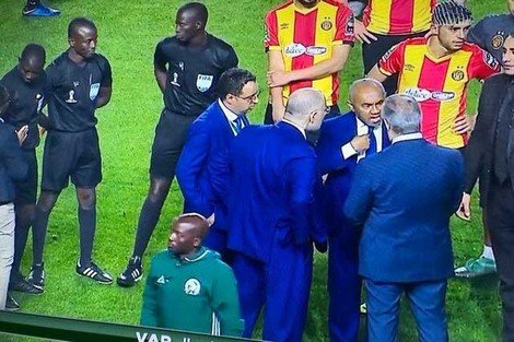 عاااجل…..الكاف يسحب الكأس من الترجي التونسي و يقرر إعادة المباراة،التفاااصييل