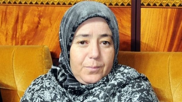 دفاعا على زميلها لحصل بثلاثة بورطابلات تاينقل في امتحانات الأولى بكالوريا .. برلمانية من ”البيجيدي” تصف المواطنين بالكلاب المسعورة