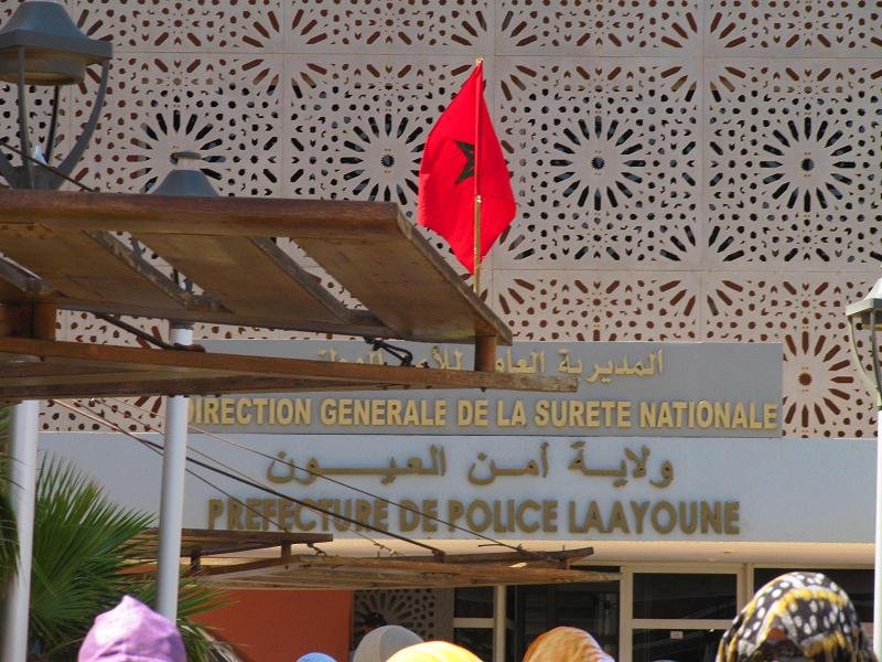 أمن العيون يوقف ثلاثة أشخاص بتهمة الابتزاز و التهديد بنشر صور خاصة على الإنترنيت