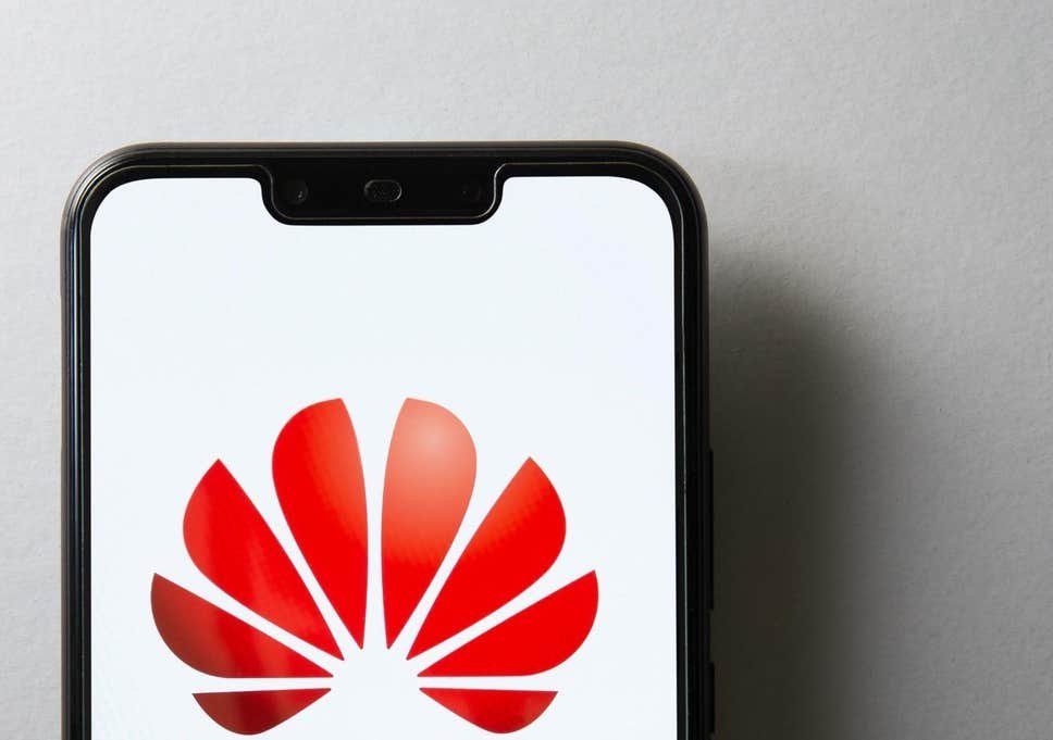 أمريكا تحقق مجددا مع ”هواوي” بتهمة سرقة التكنولوجيا