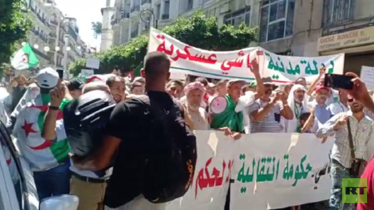 الجمعة 28 من عمر الحراك الجزائري .. المطالبة بدولة مدنية