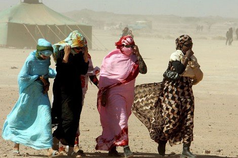 إصابة 22 تلميذة تنحدر من مخيمات تندوف بتسمم غذائي في الجزائر