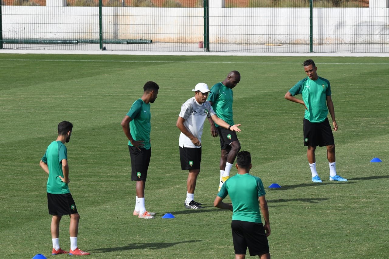 المنتخب الوطني للاعبين المحليين يخوض أول حصة تدريبية