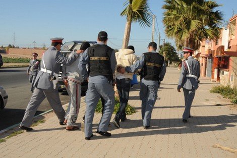 الدرك يوقف مرشحين للهجرة السرية جنوب مدينة العيون