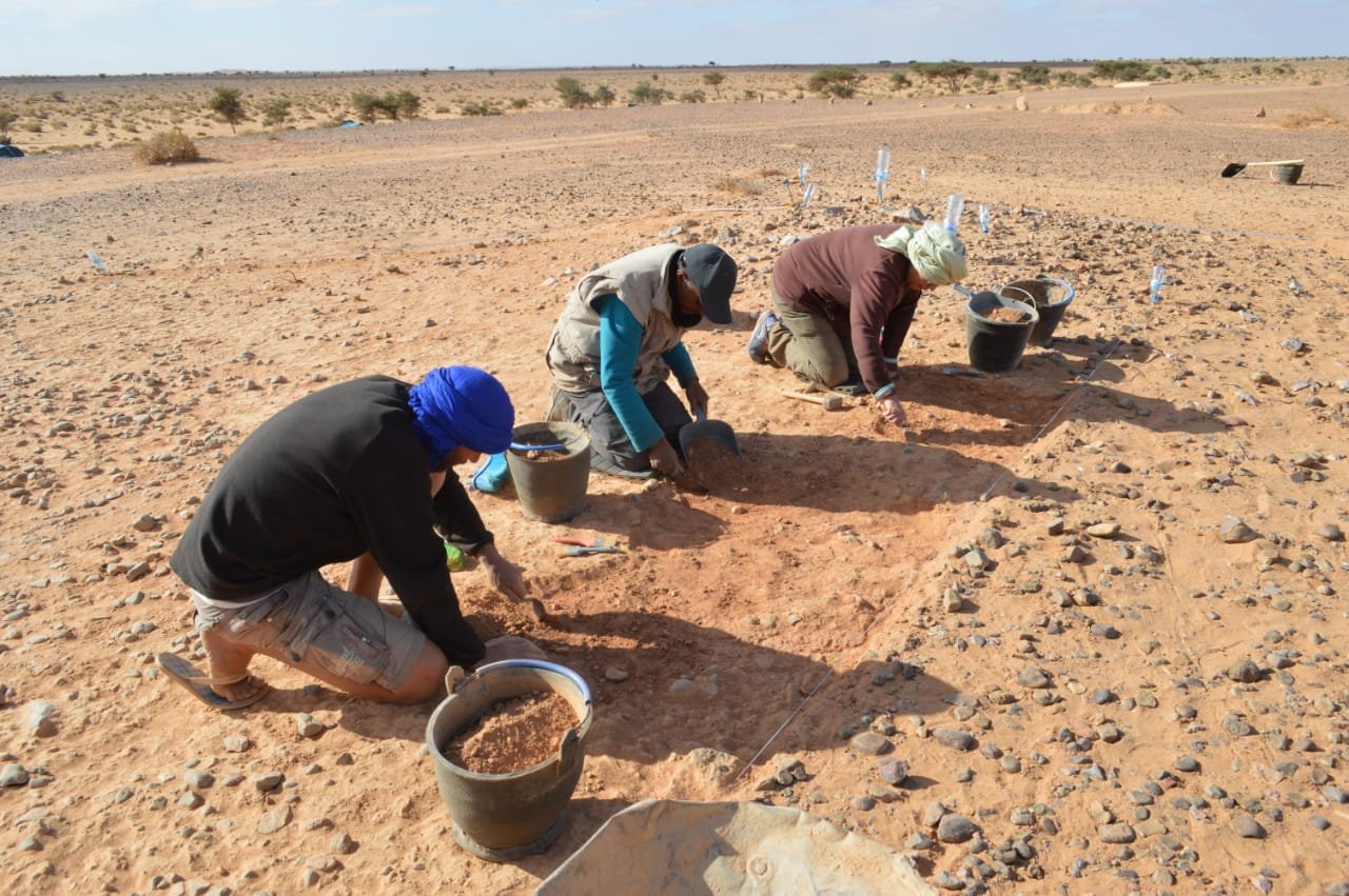 بعثة علمية من الأساتذة والطلبة الباحثين المغاربة والأجانب بالموقع الأركيولوجي الغشيوات