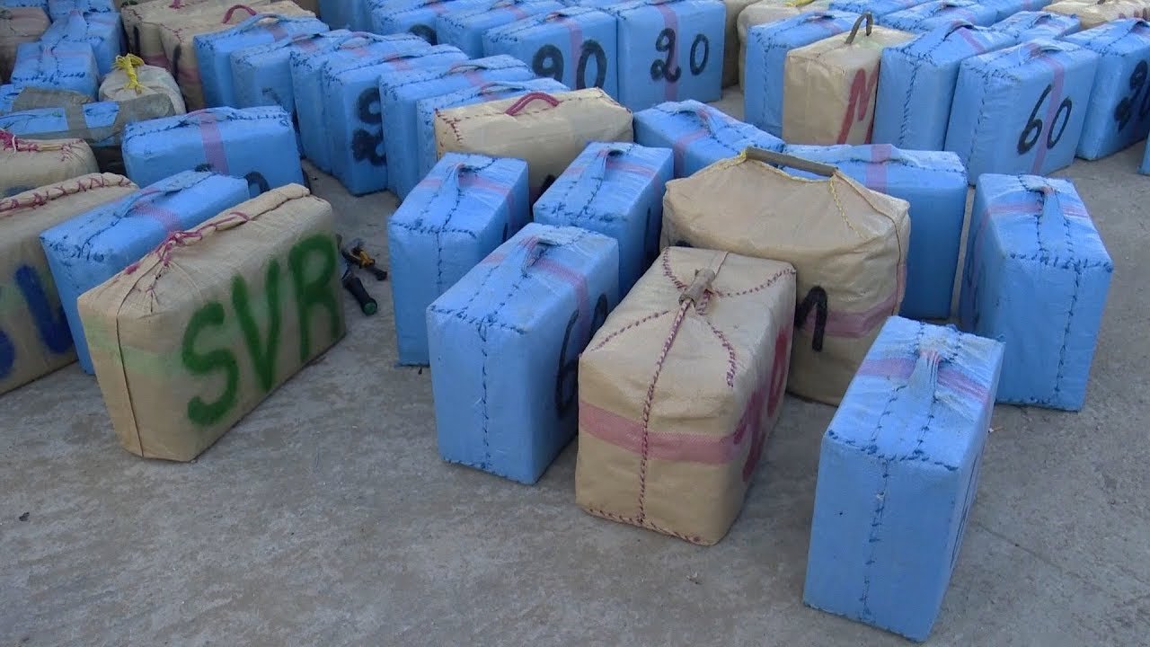 “الديستي” تُمكن امنيي طانطان من حجز اطنان من المخدرات ولوجستيك شبكة للتهريب الدولي