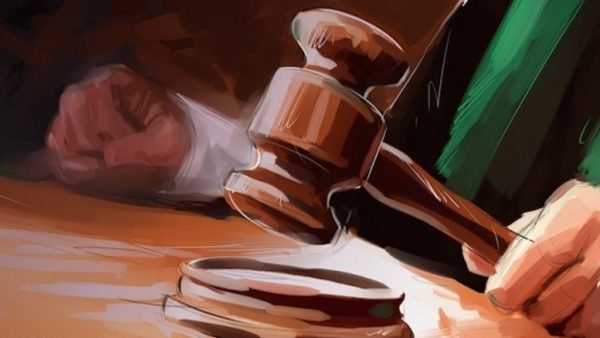 أكادير: المحكمة الإبتدائية تدين الكاتب العام السابق لوزارة الصحة بالحبس الموقوف التنفيد