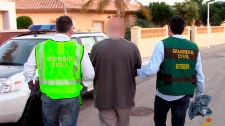 السلطات الإسبانية تحبط محاولة تهريب قطعا أحفورية قادمة من المغرب