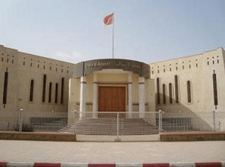 العيون: محكمة الاستئناف تدين 9 أشخاص بعشرين سنة سجنا نافذة على إثر الأحداث الأخيرة التي شهدتها المدينة