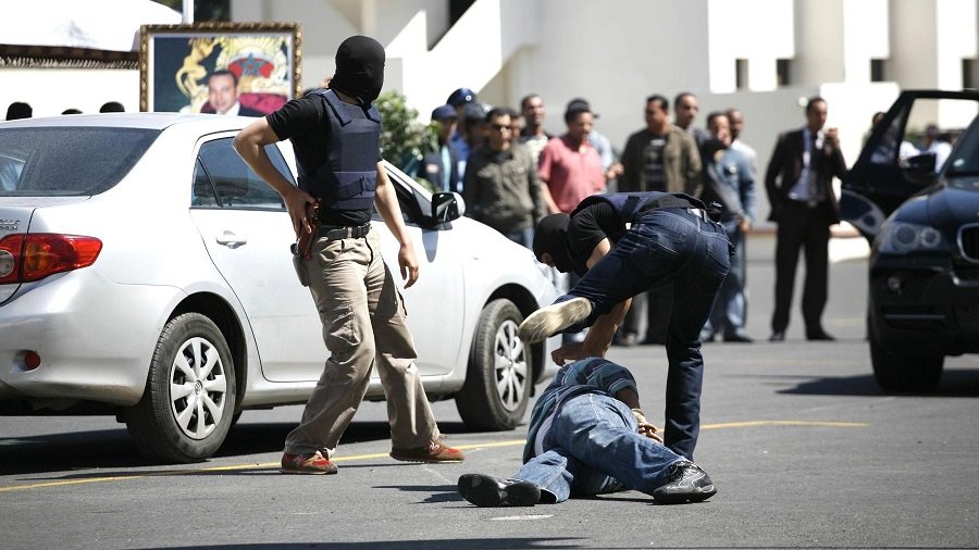 سلا .. الرصاص يلعلع لتوقيف جانح عرض حياة المواطنين والشرطة للخطر
