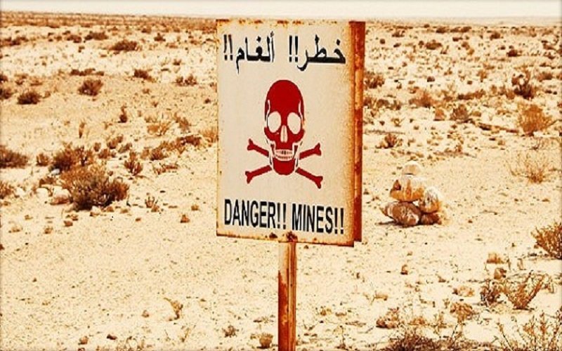 الداخلة.. انفجار لغم أرضي يرسل شخصين إلى المستعجلات