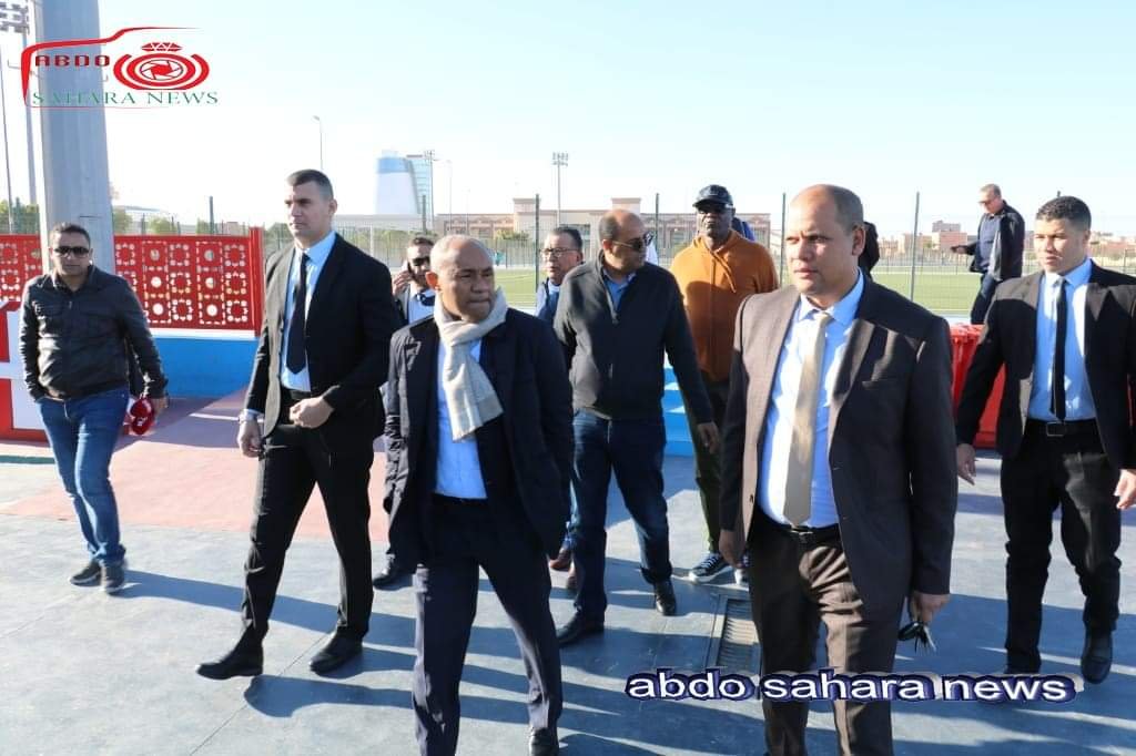 رئيس الاتحاد الإفريقي، تسارا مزيان العيون أو عجباتوا بزززاف، أو الجزائر معرفاتش شنوا دير معا النجاح الدبلوماسي او الرياضي فالصحراء