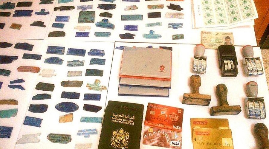 طنجة : توقيف شاباً متورطاً في تزوير وتائق ”الفيزا”