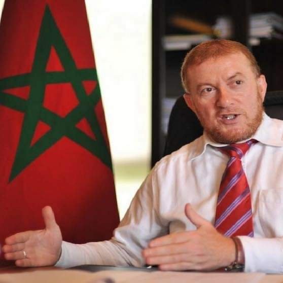 الوزير السابق ديال بيجيدي زعزعاتوا تدوينات ديال الدكتور عمر الشرقاوي، أو ها باش جاوب  ف تدوينة مرتدة حيث مرتاح بالتقاعد الوزراء او ما عندوا ما يدار،