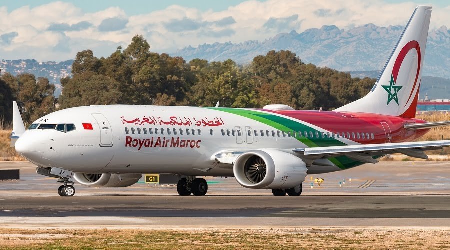 ”لارام ”تعتدر ..وتوضح حقيقة سيلفي غير لائق على إحدى طائرتها