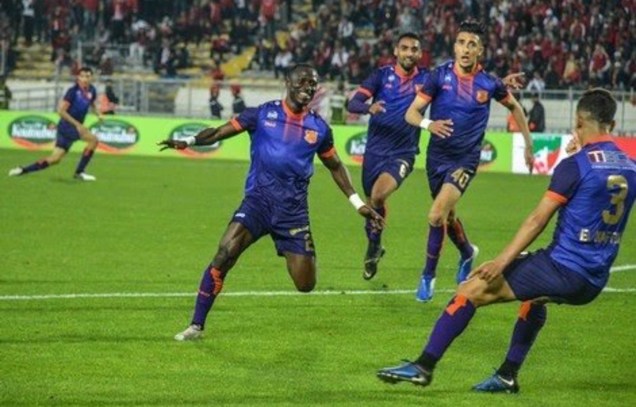 الدفاع الجديدي يقتنص فوزاً ثمينا من البيضاء على حساب الوداد