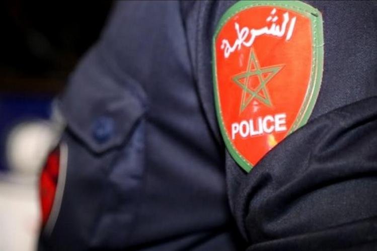 الحبس والغرامة لموظف شرطة متورط في التزوير