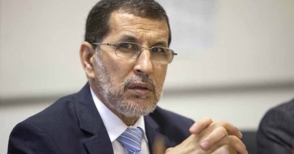 البيجيدي يتحدى كورونا ويقيم مهرجانه الخطابي بالعيون ولعثماني يتهم جهات بالتشويش، و يعطي الوصفة السحرية لتفادي كورونا داخل المهرجان