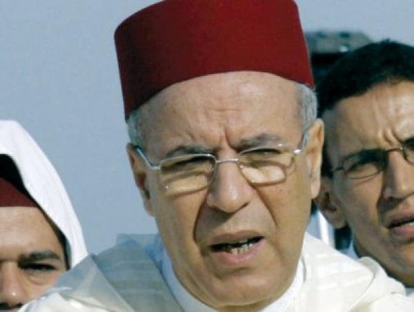 وزير الأوقاف و الشؤون الإسلامية التوفيق يوصي ”المرضى”  و المسنين بالصلاة بالمنازل وتفادي مصافحة المساجد