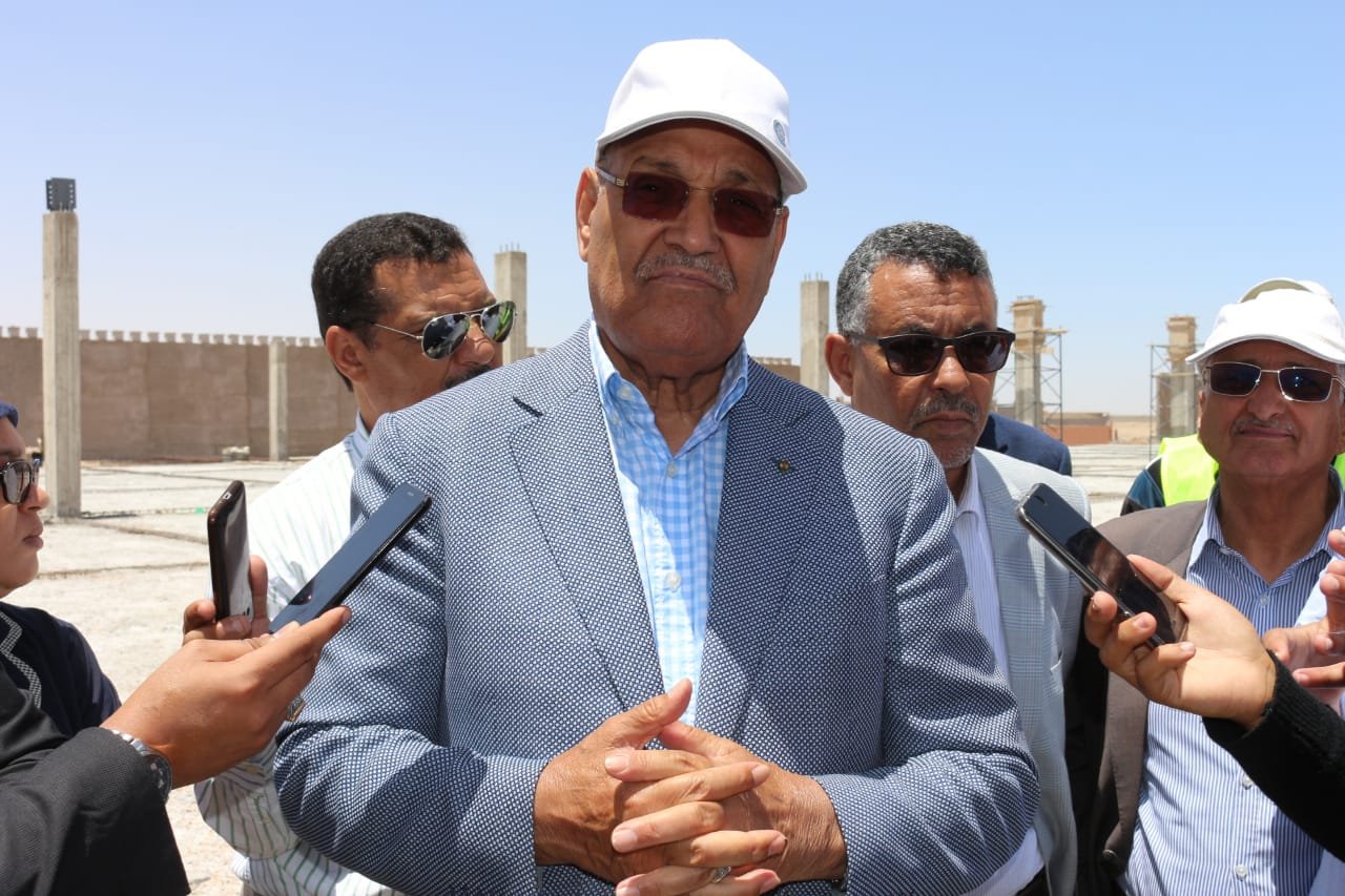 عااااجل.. رئاسة المجلس البلدي العيون تطالب ساكنة العيون المكوث بالمنازل لتعقيم المدينة  عبر رش الأدوية، االبلاغ