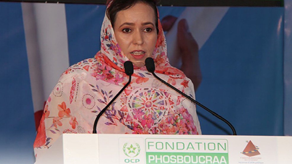 المكتب الشريف للفوسفاط يقرر ترقية ابنة الصحراء حجبوها الزبير إلى منصب عالي المستوى ب OCP