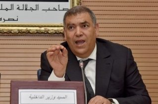 بسبب قفة رمضان .. عون سلطة يعتدي على مسن بالهراويين والداخلية تتحرك