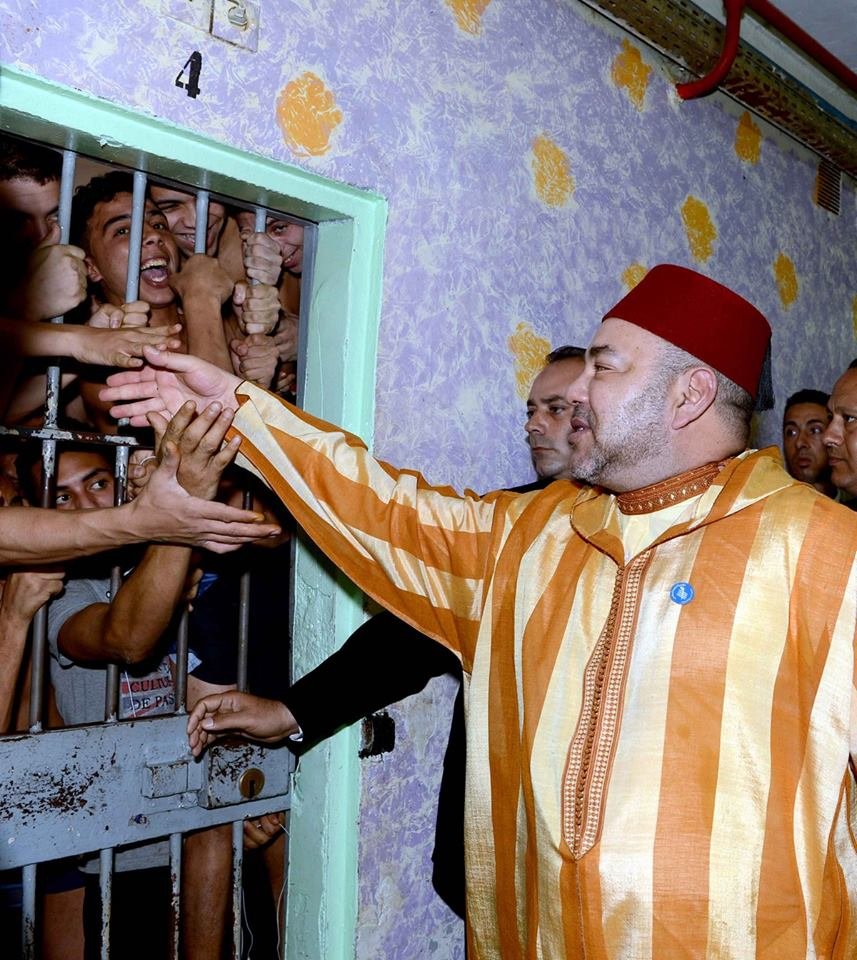 بمناسبة عيد الفطر ..عفو ملكي لفائدة 483 شخصا