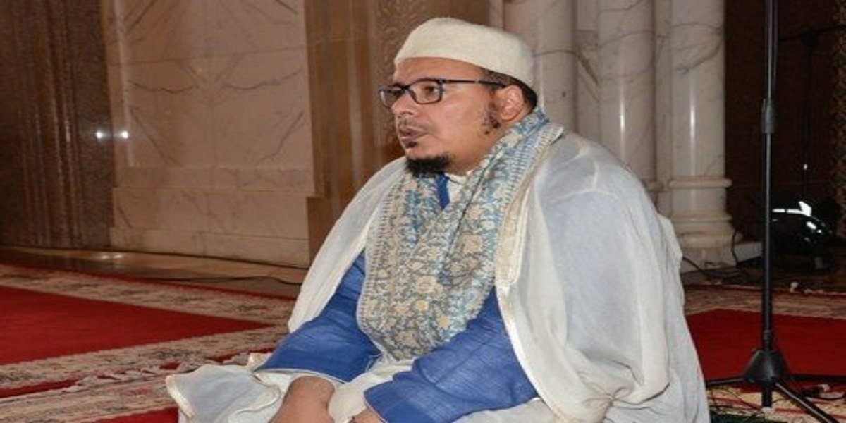 وصفها بـ”الخاسرة البائرة”..القزابري يهاجم أستاذة بسبب إساءتها للرسول