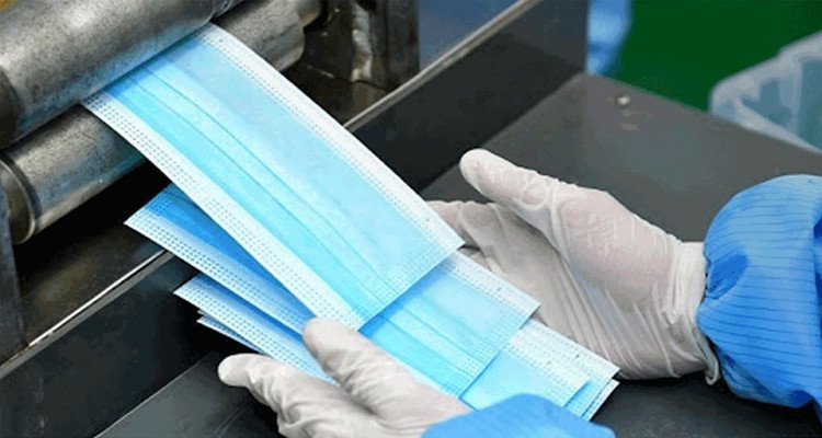 مولاي يعقوب.. افتتاح وحدة صناعية لإنتاج النسيج الموجه لصناعة الكمامات