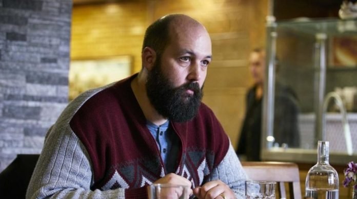 الفنان المغربي يوسف كركور ينافس على أفضل أداء كوميدي في جائزة بافتا أواردز 2020