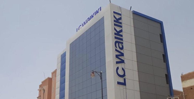 العيون .. أفتتاح متجر LC WAIKIKI للملابس الجاهزة أولى آسثمارات تركيا بالصحراء