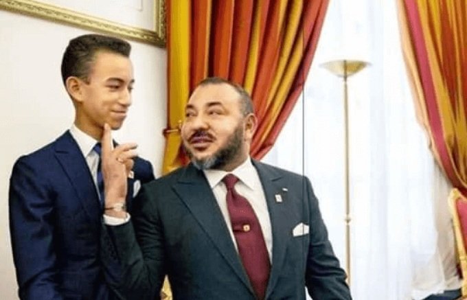 الحكومة تهنئ الملك بمناسبة تفوق ولي العهد في امتحانات ”الباكالوريا”