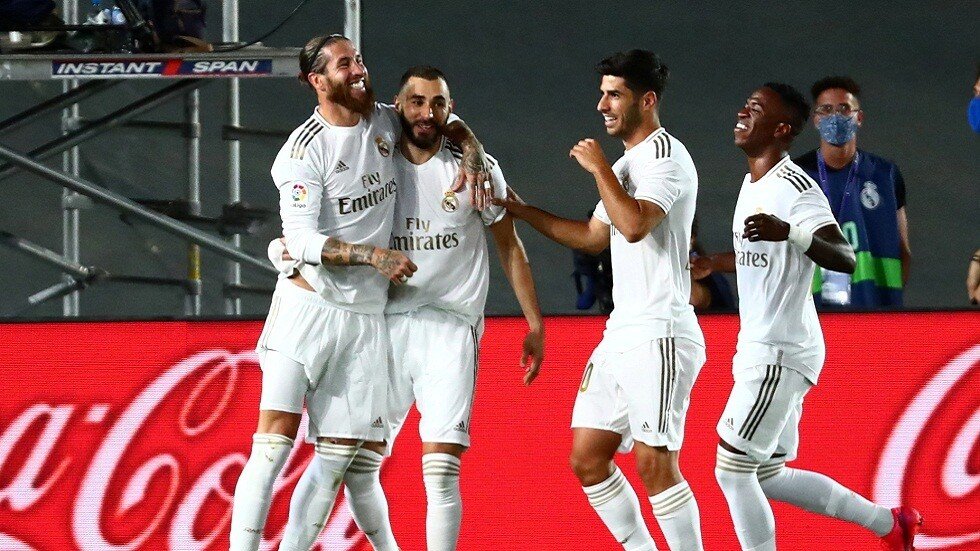 ريال مدريد يتوج بلقب الدوري الإسباني للمرة ال34 في تاريخه.