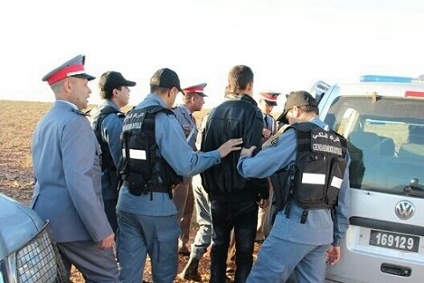 الدرك الملكي بمركز المنصورية ببوزنيقة يعتقل شرطيا متلبسا بتزوير مبالغ مالية مهمة