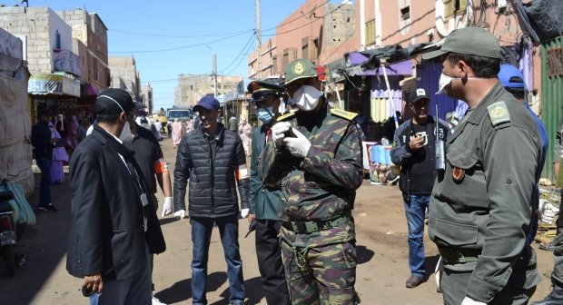 ولاية جهة العيون :رغم التدابير و الإجراءات الاحترازية هناك من يقوم بتنظيم الحفلات وولائم العزاء ونتوعد بعدم التساهل مع من يخالف التدابير المتخذة.