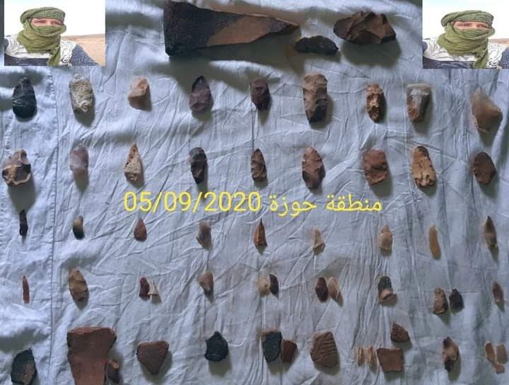 باحث متخصص في التراث والتنمية السياحية يتمكن من العثور على مكان مخصص لصناعة الأدوات الحجرية