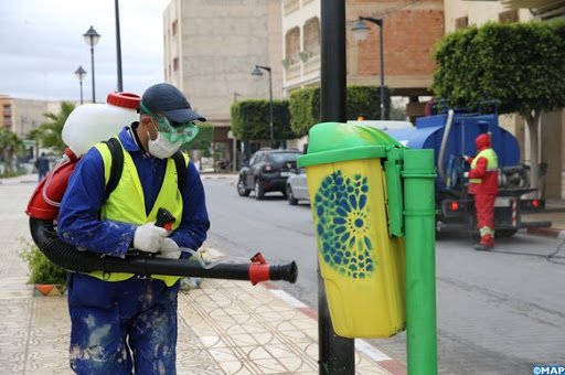 عمال النظافة بالبيضاء يوقفون إضرابهم بعد صرف أجورهم .