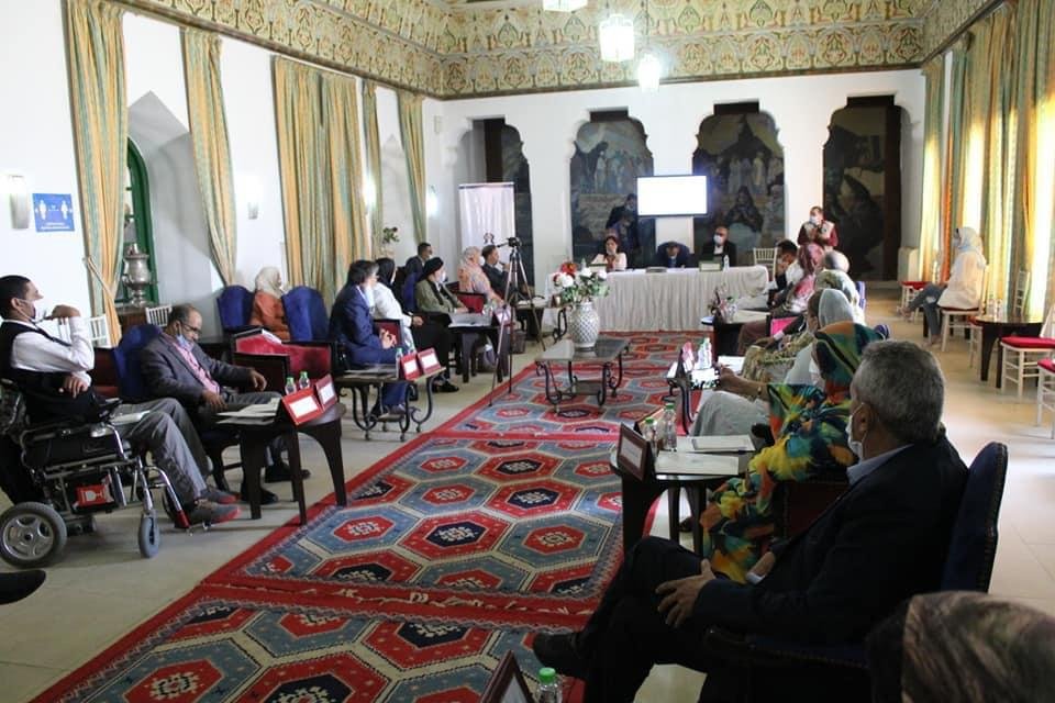 آمنة بوعياش تترأس حفل تنصيب أعضاء اللجنة الجهوية لحقوق الإنسان بجهة العيون .